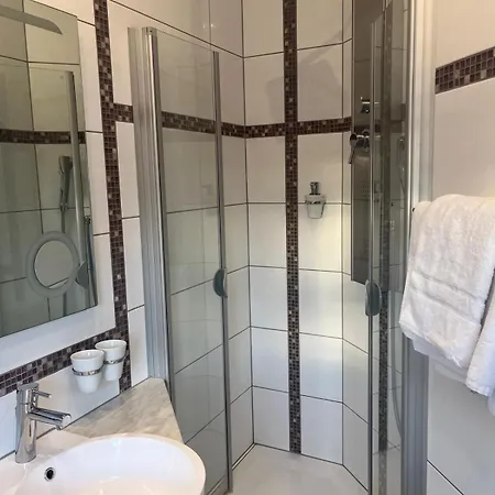 Hotel Hoehn 3*