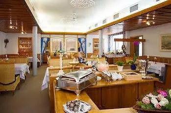Hotel Hoehn 3*