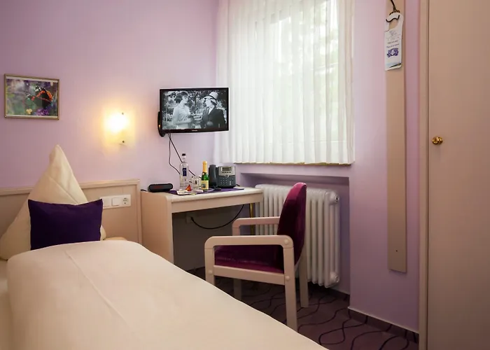 Hoehn Готель 3*