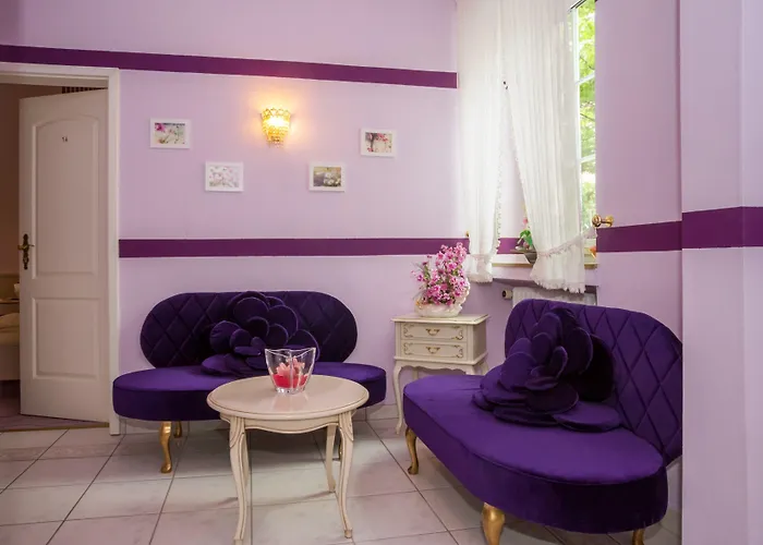 Готель Hoehn 3*